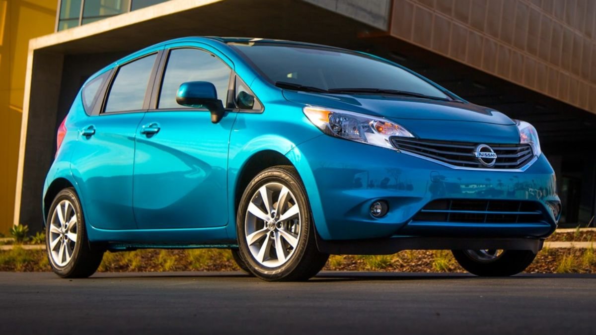 2014 Nissan Versa Sedan: Complete Safety Features, Ratings, and Crash Test Results