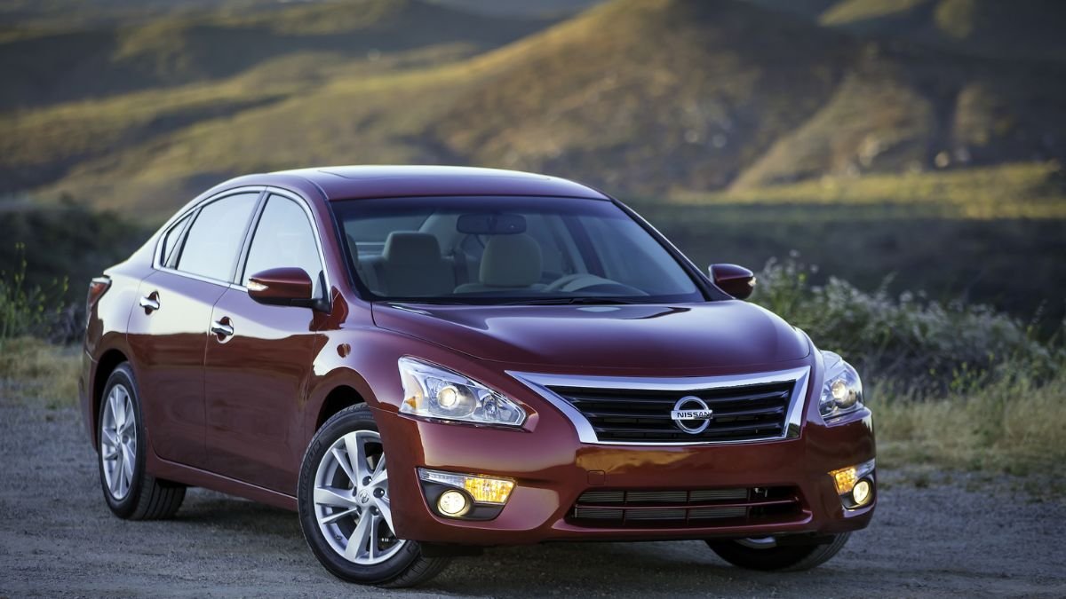 2015 Nissan Altima Sedan 2.5 S: Specs, Performance, and Ownership Guide