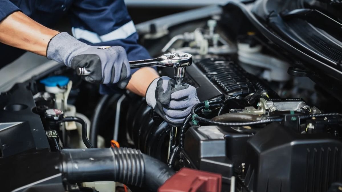 5 Warning Signs Your Nissan Needs Immediate Repairs